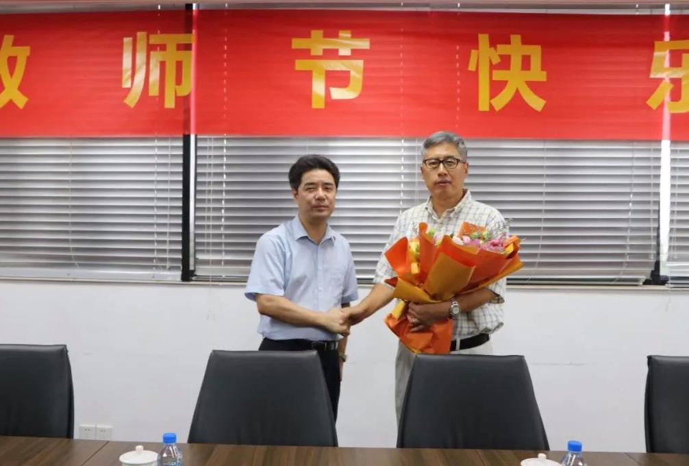av影片直播